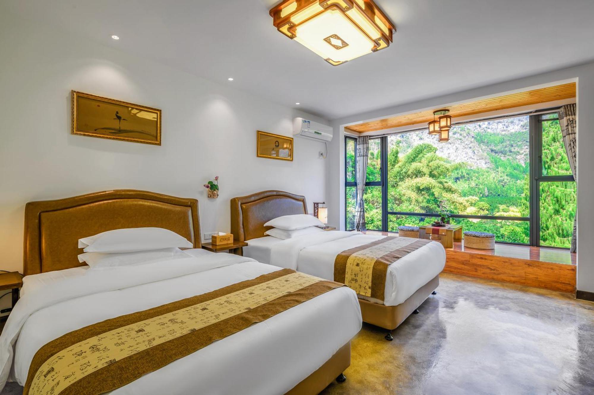 Leisure Courtyard Hotel Yangshuo-Free Shuttle Bus To Yangshuo Station Stay 2 Nights One Way Exterior photo
